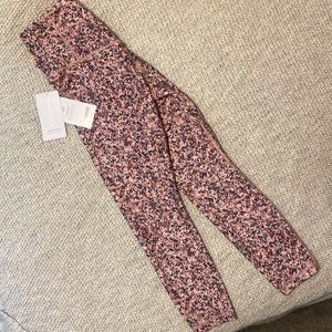 Athleta Elation 7/8 tight size Medium (never worn with tags)